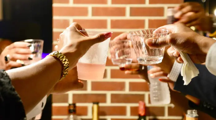 CBD et alcool : que se passe-t-il lorsqu’on les mélange ?